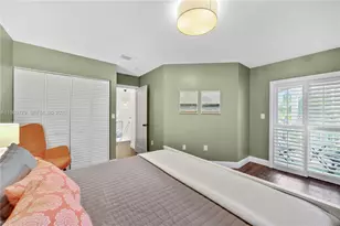 1690 Yellowheart Way, Hollywood, FL 33019 - Photo 22