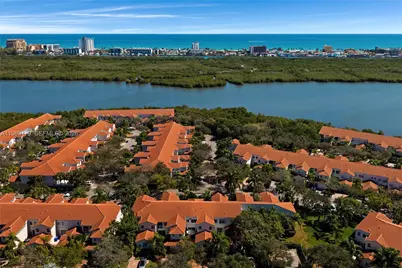 1690 Yellowheart Way, Hollywood, FL 33019 - Photo 34