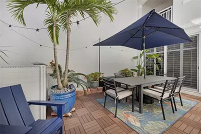 1690 Yellowheart Way, Hollywood, FL 33019 - Photo 42