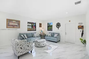 10321 SW 232nd St, Cutler Bay, FL 33190 - Photo 6