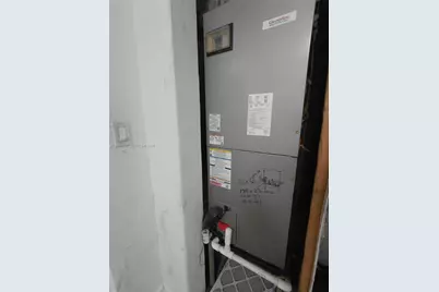 7091 NW 21st Ave, Miami, FL 33147 - Photo 16