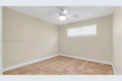 5300 Grant St, Hollywood, FL 33021 - Photo 32