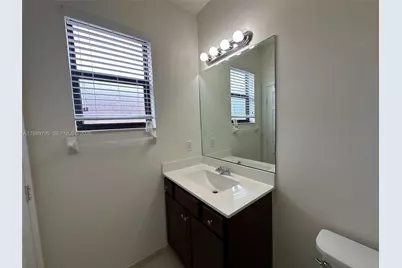 9374 W 32nd Ln, Hialeah, FL 33018 - Photo 30