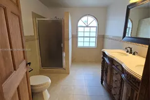 14611 Balgowan Rd, Miami Lakes, FL 33016 - Photo 10