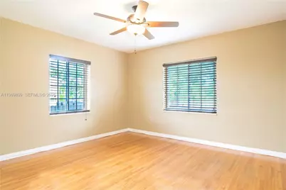 5807 SW 41st St, South Miami, FL 33155 - Photo 8