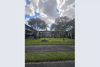 13500 SW 1st St #202U, Pembroke Pines, FL 33027 - Photo 2