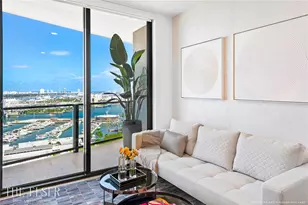 398 NE 5th St, Miami, FL 33132 - Photo 2