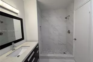 2426 SE 17th Causeway, Fort Lauderdale, FL 33316 - Photo 14