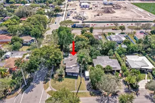 890 NE 138th St, North Miami, FL 33161 - Photo 42