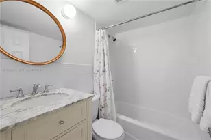 290 Sunrise Dr, Key Biscayne, FL 33149 - Photo 14