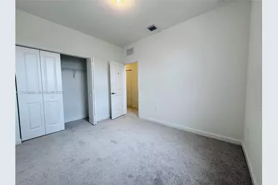 2527 SE 29th St, Homestead, FL 33035 - Photo 18