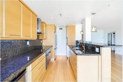 290 174th St #612, Sunny Isles Beach, FL 33160 - Photo 10