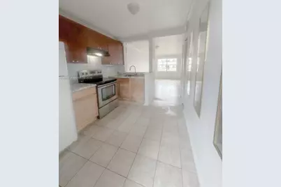 95 NE 41st St #O216, Oakland Park, FL 33334 - Photo 4