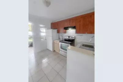 95 NE 41st St #O216, Oakland Park, FL 33334 - Photo 1