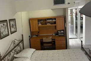 900 St Charles Pl, Pembroke Pines, FL 33026 - Photo 52