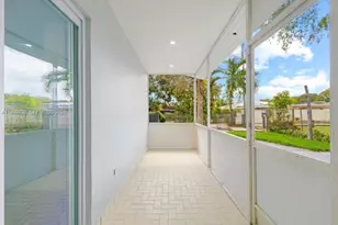 816 N Golf Dr, Hollywood, FL 33021 - Photo 22