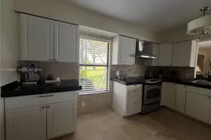 6198 Brandon St, Palm Beach Gardens, FL 33418 - Photo 16