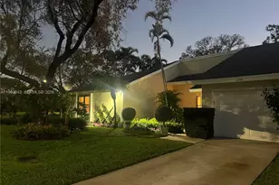 6198 Brandon St, Palm Beach Gardens, FL 33418 - Photo 2