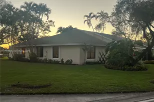 6198 Brandon St, Palm Beach Gardens, FL 33418 - Photo 6