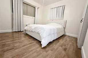 300 NW 77th Way, Pembroke Pines, FL 33024 - Photo 20