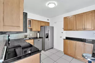 5161 Collins Ave, Miami Beach, FL 33140 - Photo 18