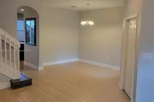 2851 W Prospect Rd, Tamarac, FL 33309 - Photo 4