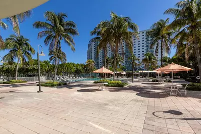 19380 Collins Ave #1212, Sunny Isles Beach, FL 33160 - Photo 38