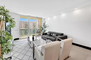 19380 Collins Ave, Sunny Isles Beach, FL 33160 - Photo 2