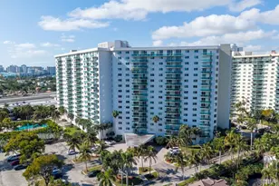19380 Collins Ave, Sunny Isles Beach, FL 33160 - Photo 56