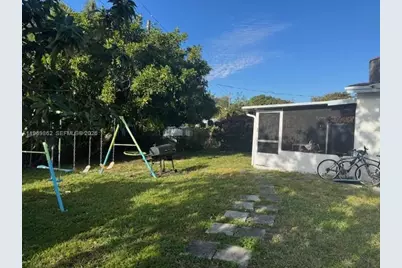 4020 SW 50th St, Dania Beach, FL 33314 - Photo 8