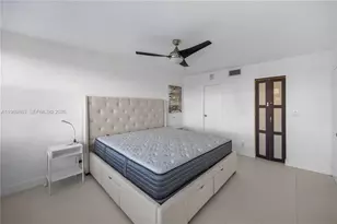 16570 NE 26th Ave, North Miami Beach, FL 33160 - Photo 16