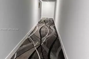 16570 NE 26th Ave, North Miami Beach, FL 33160 - Photo 12