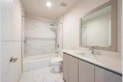 2535 NE 193rd St #3104, Miami, FL 33180 - Photo 12