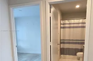 2535 NE 193rd St, Miami, FL 33180 - Photo 16