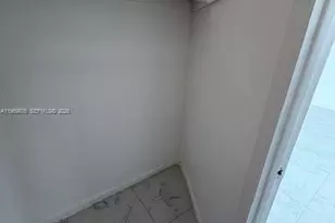 3181 S Ocean Dr, Hallandale Beach, FL 33009 - Photo 22