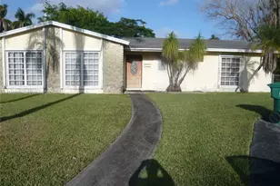 18451 SW 90th Ave, Cutler Bay, FL 33157 - Photo 1