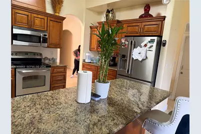 15641 SW 147th Ave, Miami, FL 33187 - Photo 10
