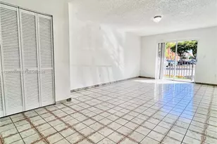 4721 NW 7th St, Miami, FL 33126 - Photo 22