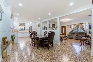 330 NW 13th St, Homestead, FL 33030 - Photo 8