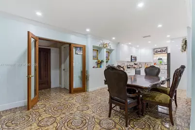 330 NW 13th St, Homestead, FL 33030 - Photo 6