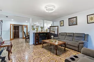 330 NW 13th St, Homestead, FL 33030 - Photo 10