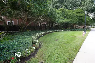 2706 Kinsington Cir, Weston, FL 33332 - Photo 30