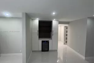 17021 N Bay Rd, Sunny Isles Beach, FL 33160 - Photo 8