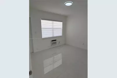 2191 NE 167th St #4, North Miami Beach, FL 33162 - Photo 10