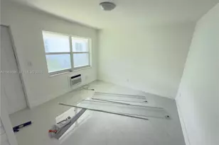 2191 NE 167th St, North Miami Beach, FL 33162 - Photo 4