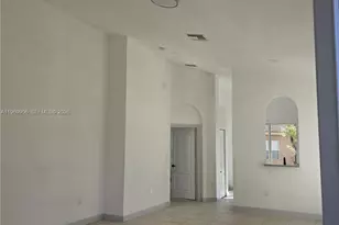 3930 NE 12th Dr, Homestead, FL 33033 - Photo 10