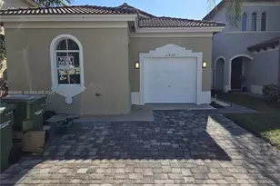 3930 NE 12th Dr, Homestead, FL 33033 - Photo 1