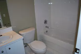 22200 SW 93rd Pl, Cutler Bay, FL 33190 - Photo 10