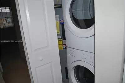 22200 SW 93rd Pl, Cutler Bay, FL 33190 - Photo 14