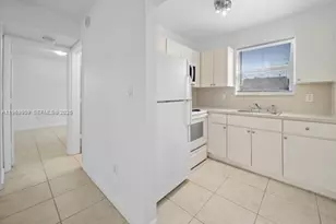575 NE 82nd St, Miami, FL 33138 - Photo 10